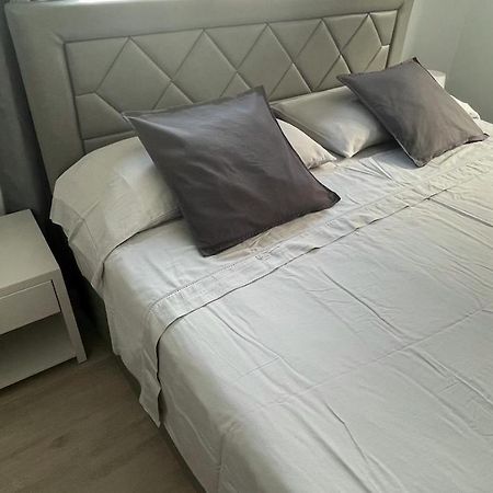 Apartamento Whitehouse Boulevard, Close To Mambo Beach And City Centre Willemstad Exterior foto