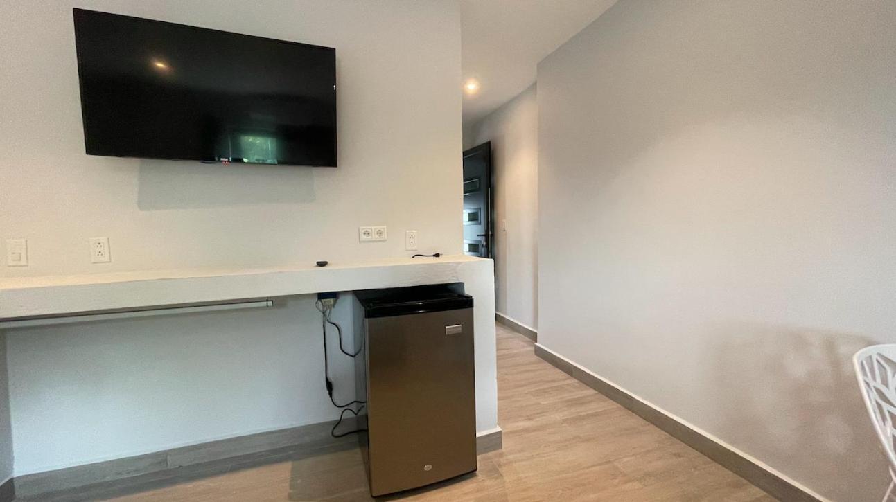 Apartamento Whitehouse Boulevard, Close To Mambo Beach And City Centre Willemstad Exterior foto