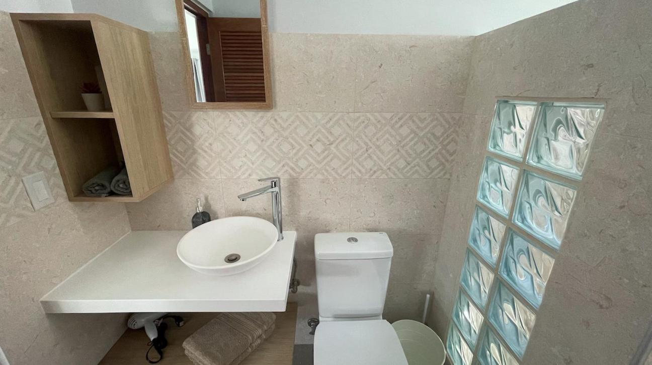 Apartamento Whitehouse Boulevard, Close To Mambo Beach And City Centre Willemstad Exterior foto
