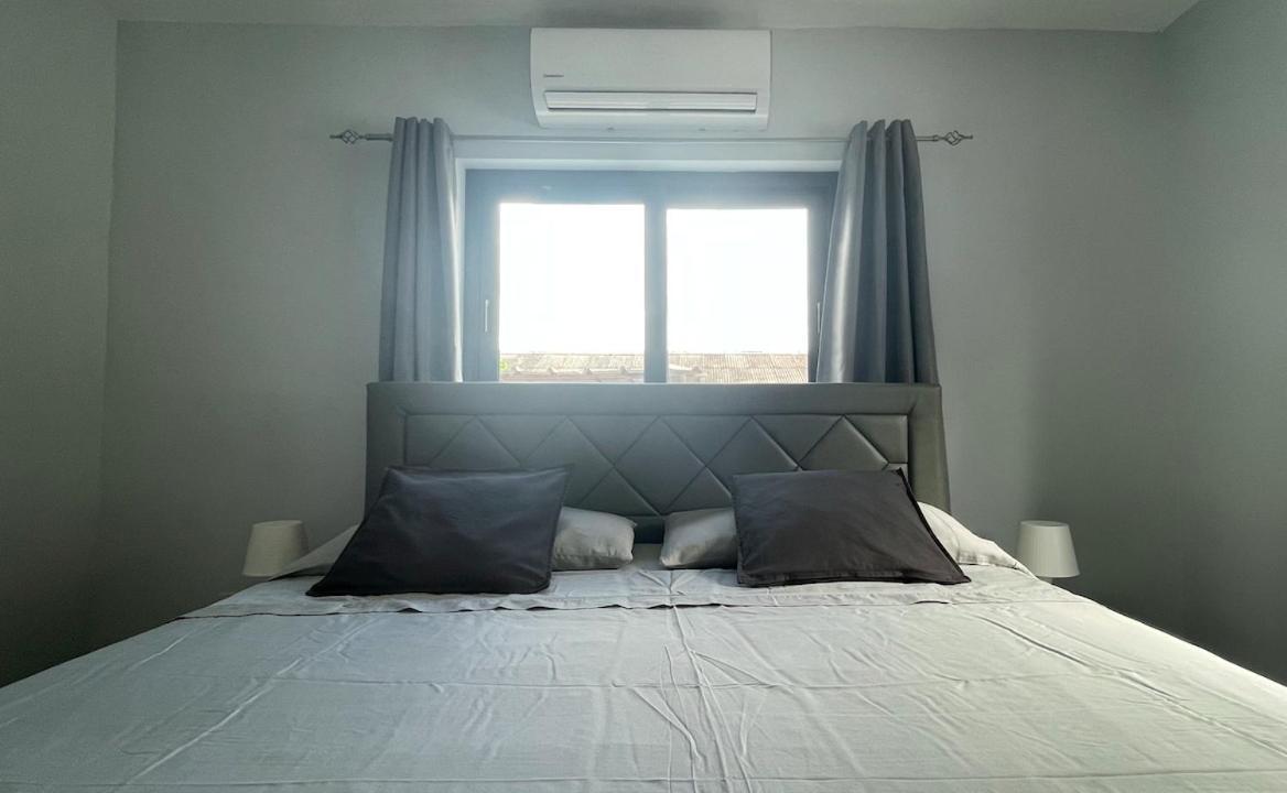 Apartamento Whitehouse Boulevard, Close To Mambo Beach And City Centre Willemstad Exterior foto